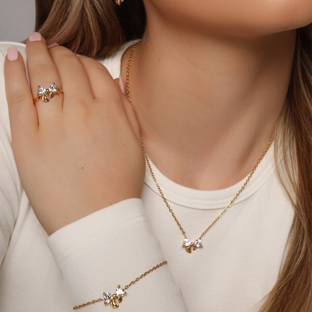 Schmuck mit Fliege Schleife wasserfest vergoldet