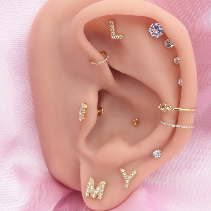 Buchstaben Schmuck Ohr gold wasserfest 18K vergoldet Piercings