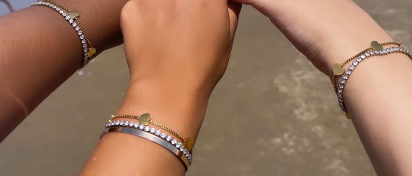 Schmuck Armbänder wasserfest Silber Gold