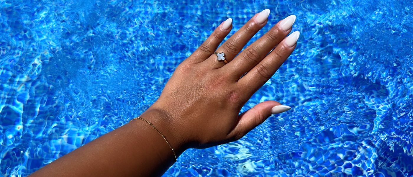 Schmuck vor Chlor schützen