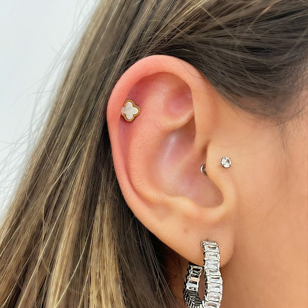 Ohrpiercing Clover wasserfest Kleeblatt Perlmutt
