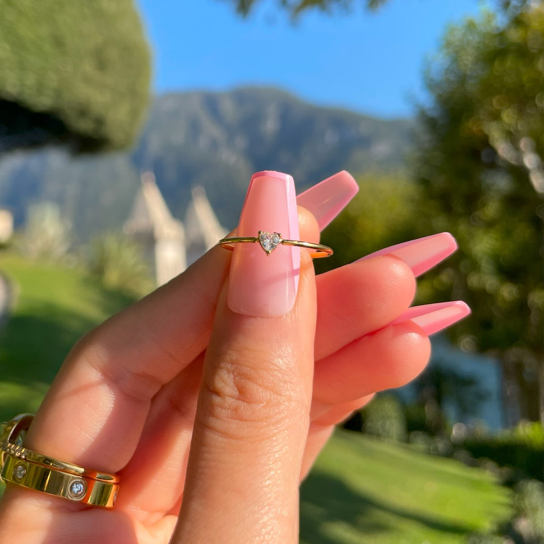 Ring mit herzförmigen Stein wasserfest Edelstahl