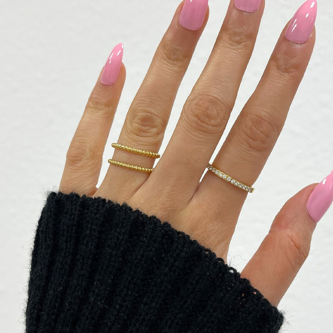 Größenverstellbarer vergoldeter Ring aus Edelstahl