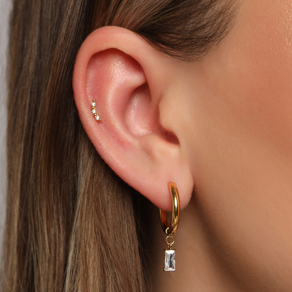 Helix Piericng fein mit Zirkonia aus Titan
