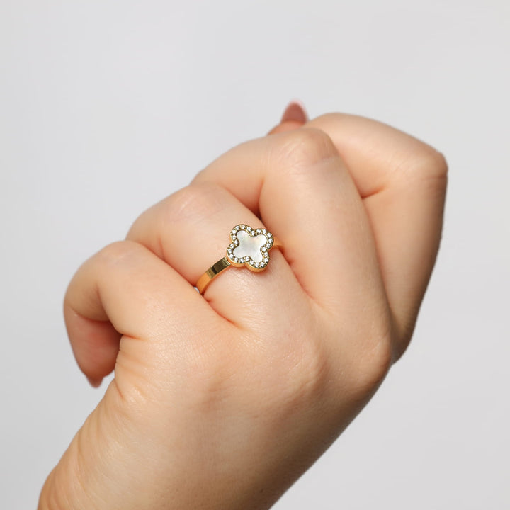 Kleeblatt Ring mit Steinchen größenverstellbar wasserfest 18K vergoldet