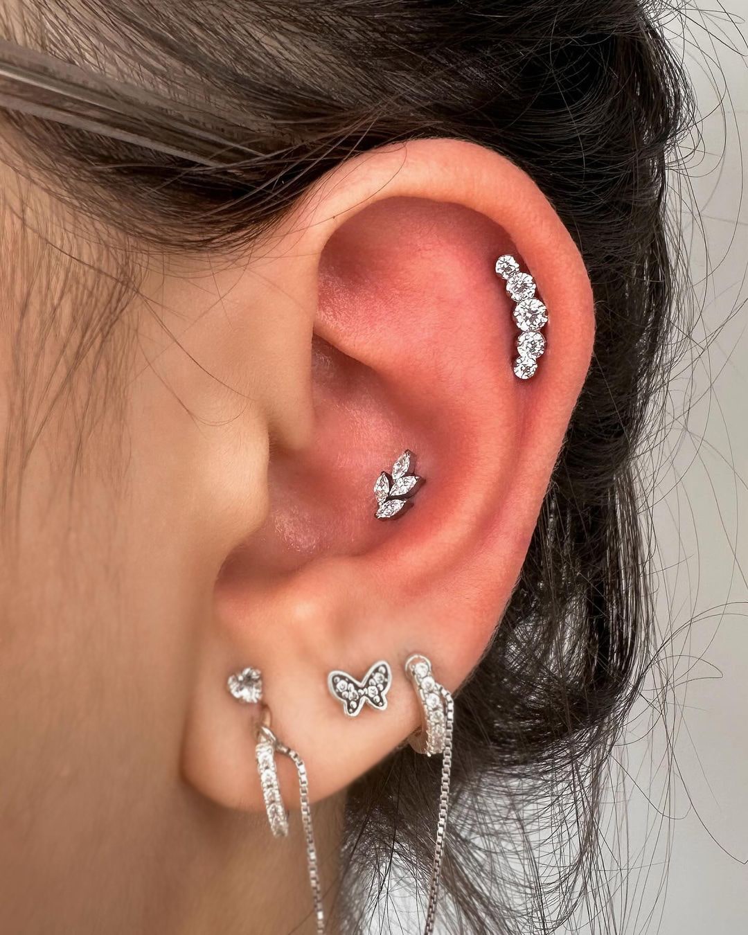 Ohrpiercings Titan Hochglanz poliert Zirkonia Steine
