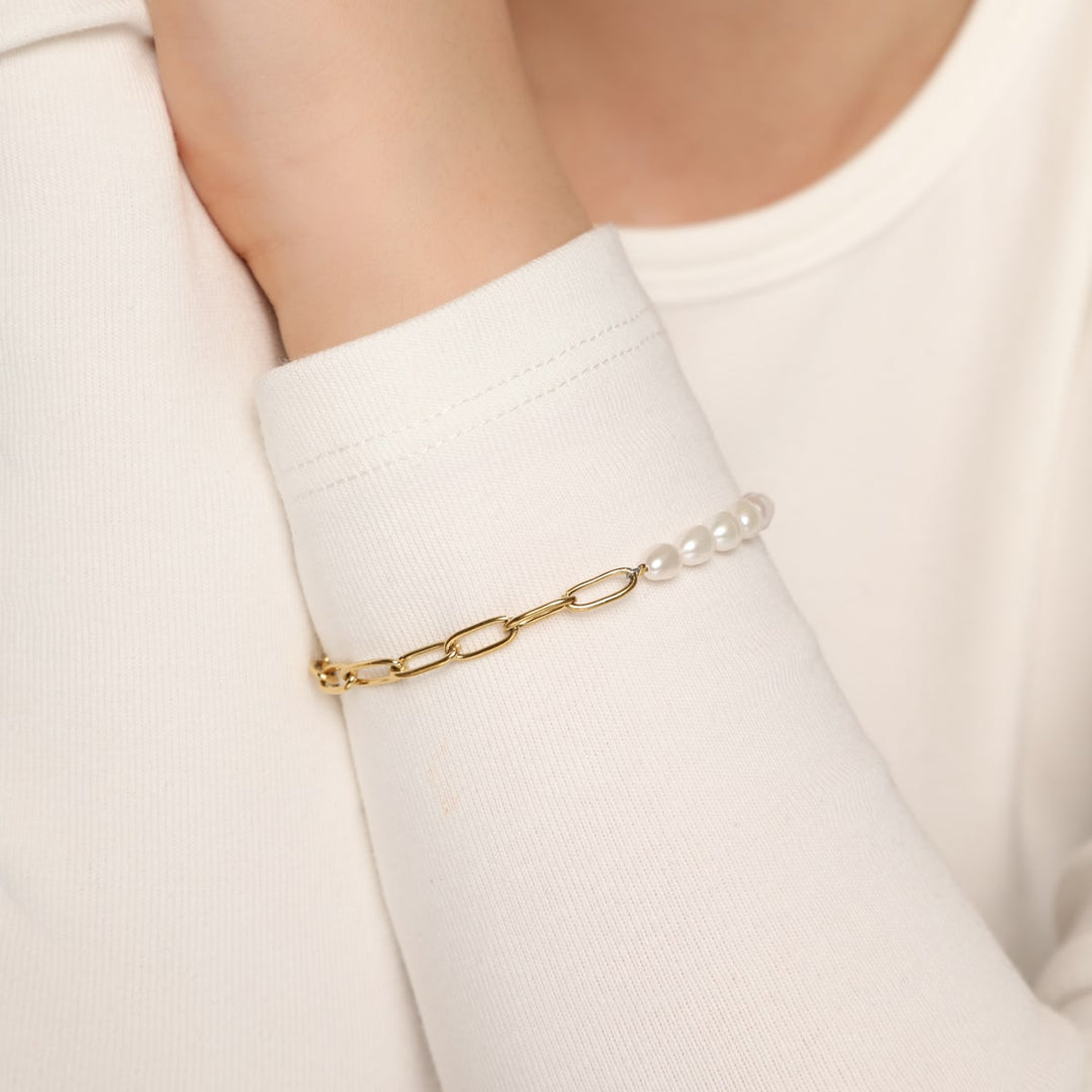 Wasserfestes Armband mit Perlen Damen vergoldet Edelstahl