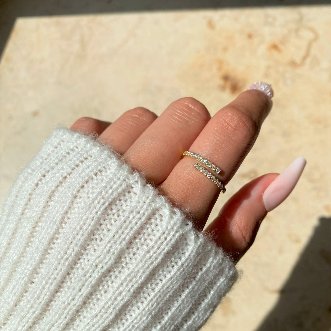 Funkelnde Zirkonia Ringe mit Glitzer Steinen wasserfest