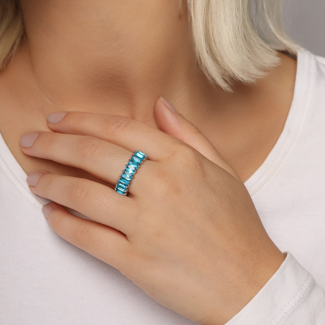 wasserfester Ring mit blauen Steinen Edelstahl Baguette Steinchen