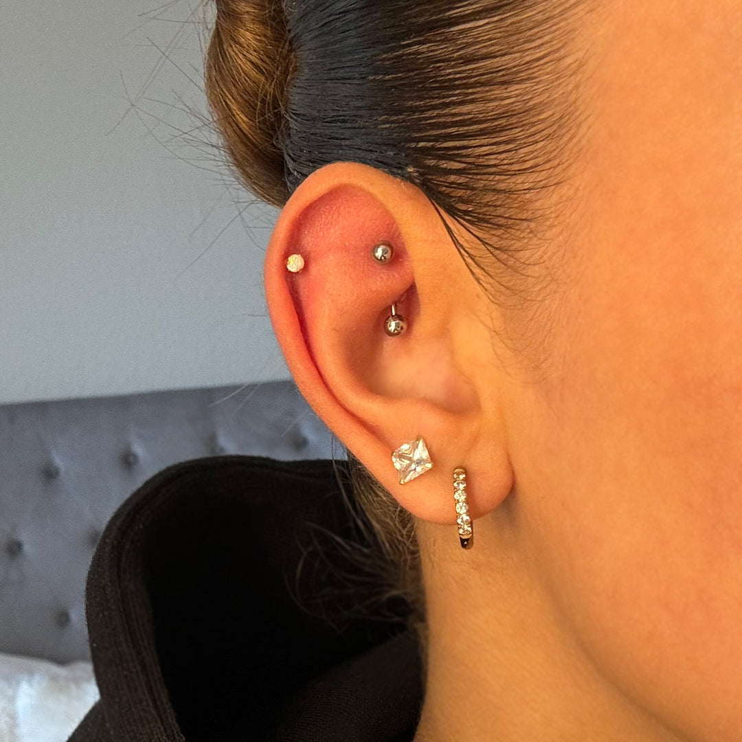Opal Piercing Titan wasserfest 18K vergoldet