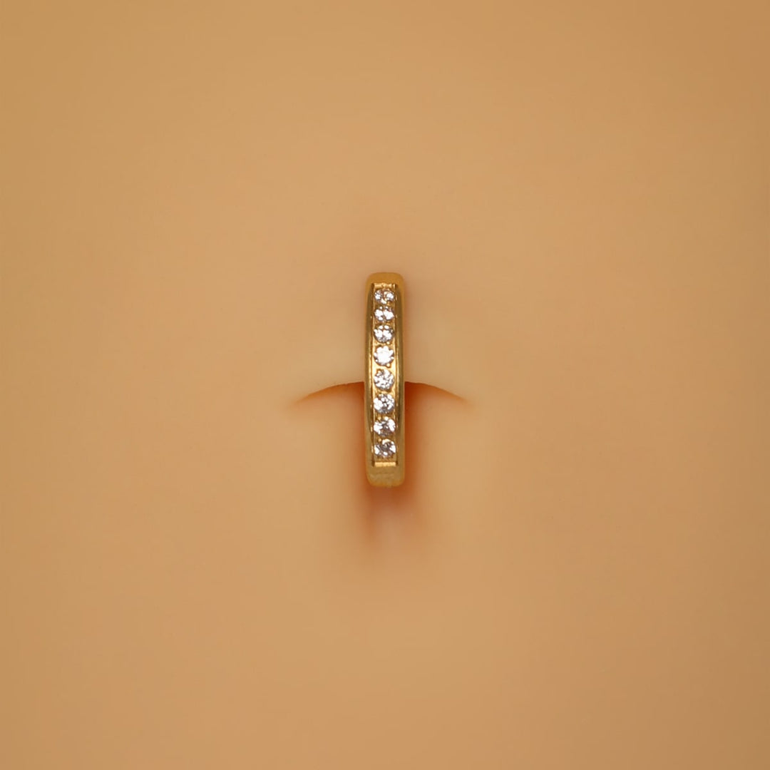 Bauchnabelpiercing Bogen mit Steine Titan vergoldet
