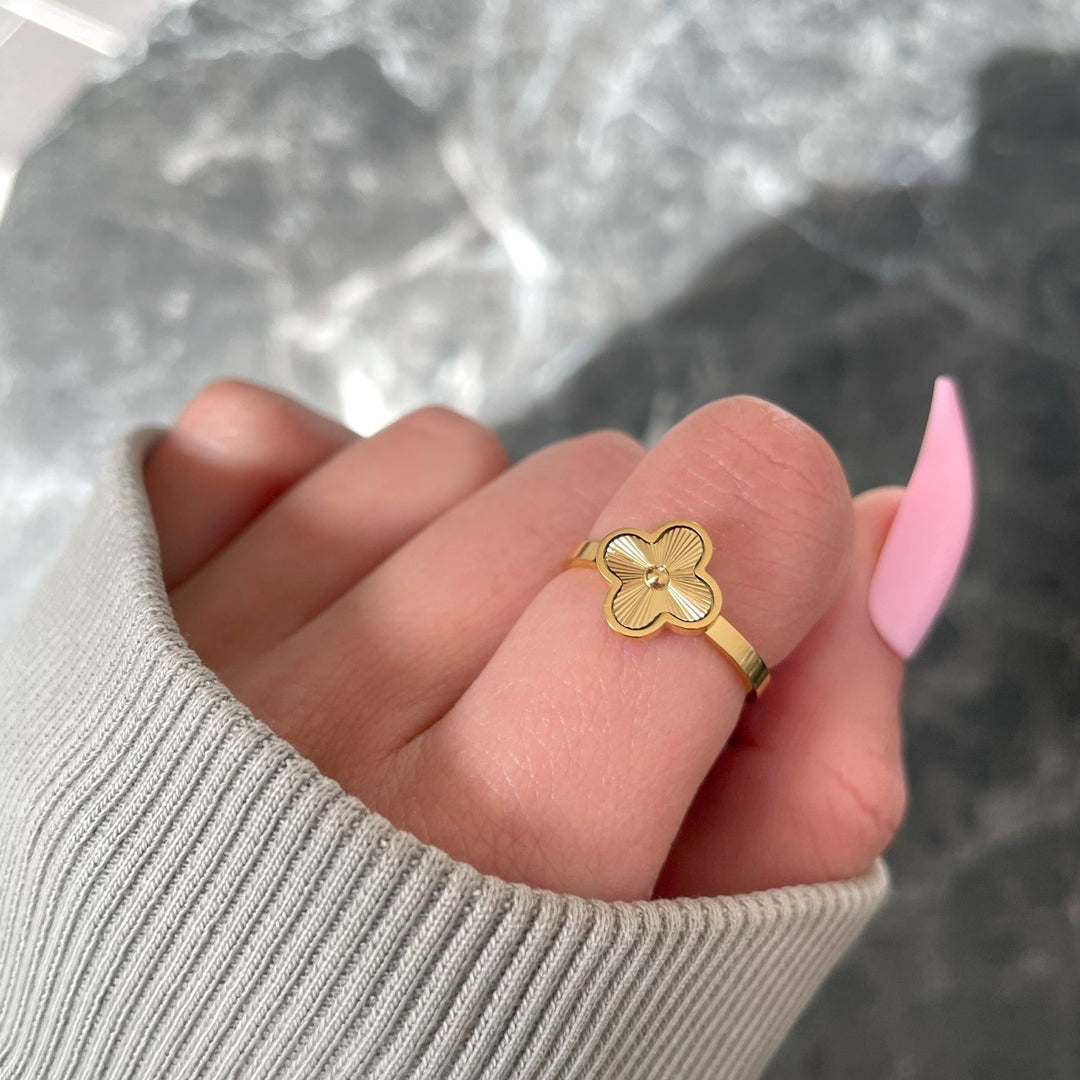 wasserfester Ring Damen Kleeblatt Clover verstellbar