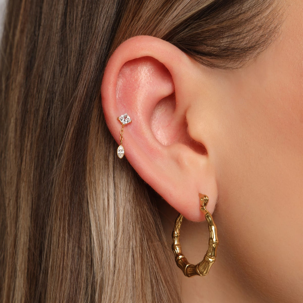 Conch piercing hängend Steinchen vergoldet Titan