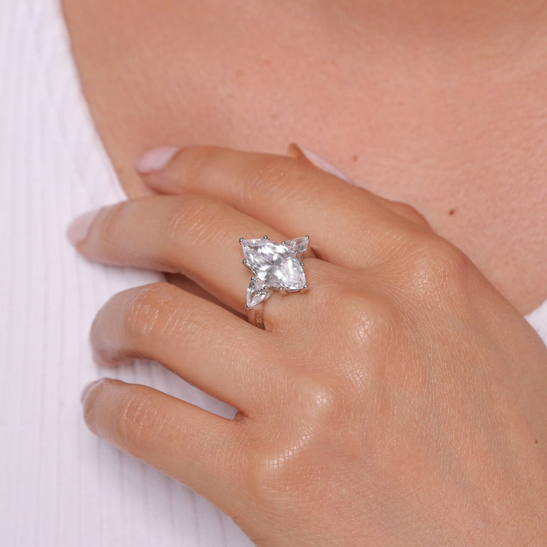 Silberner Ring Statement Zirkoniasteinen 925er