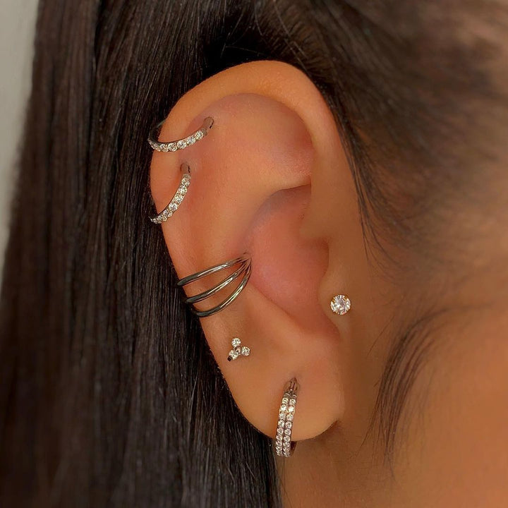 Dreifach Piercing Clicker Titan Silber für das Ohr